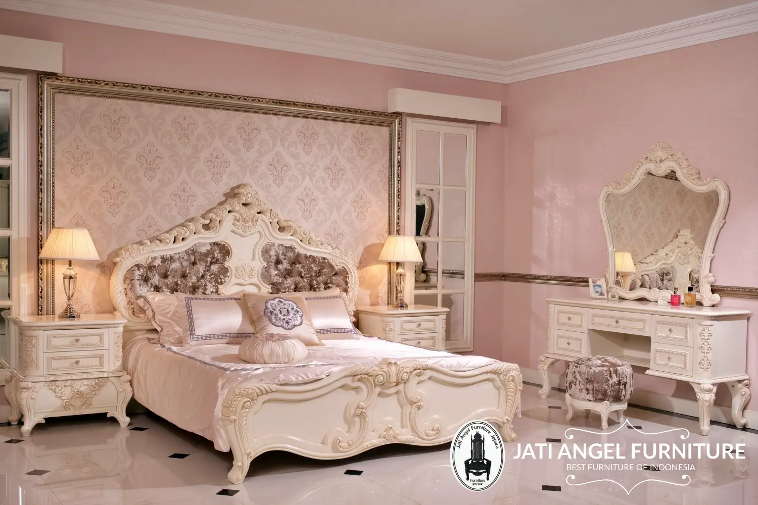 Model Tempat Tidur Mewah Klasik Duco Jepara